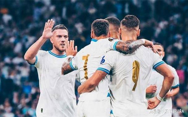 马赛发布备战花絮，转会期官宣签约，欧冠任务艰巨，轮换策略成焦点的简单介绍爱游戏