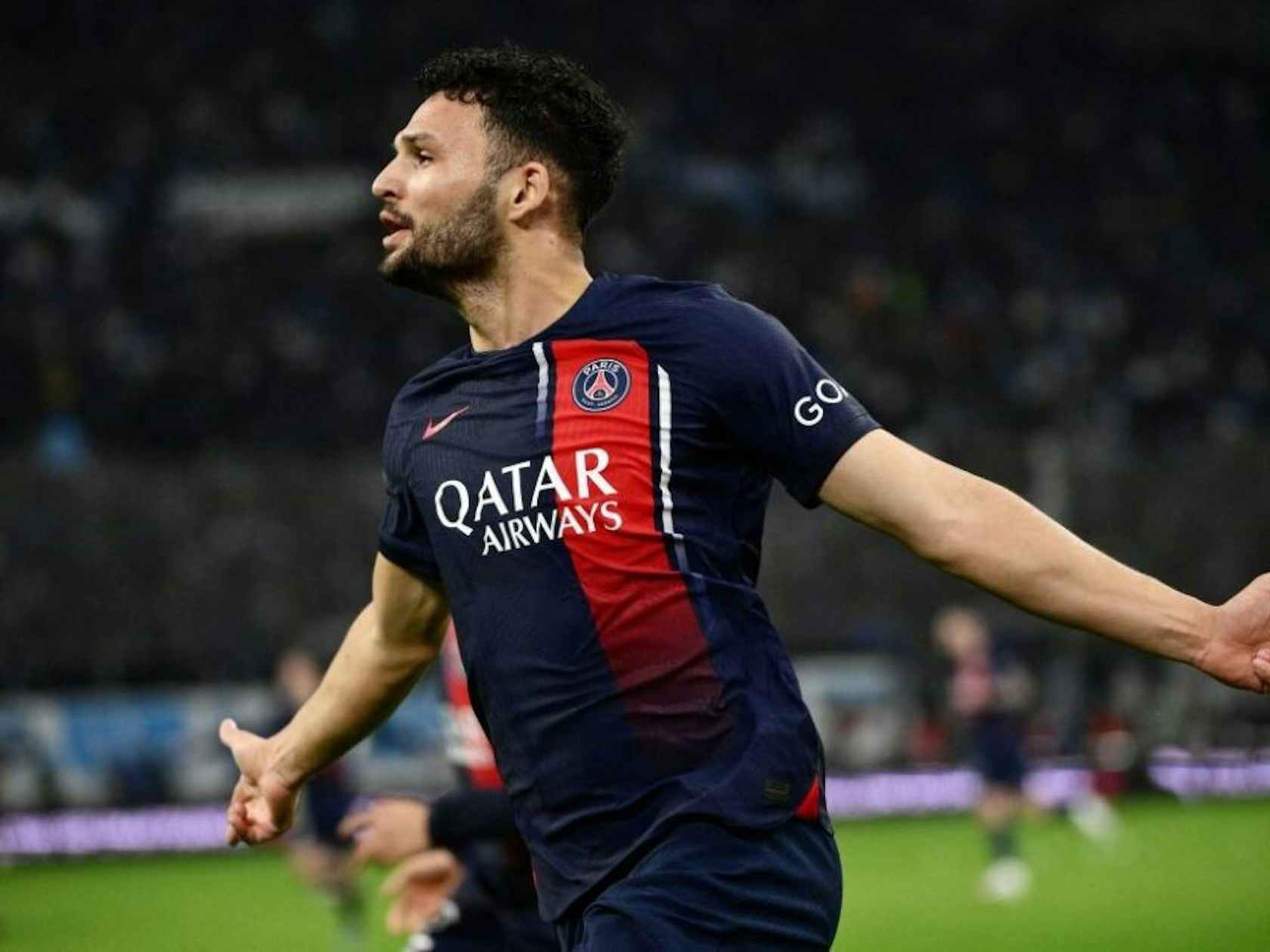 重磅！马赛遗憾出局转折点皇家社会远射贴柱，勇士带队取胜(穆里尼奥或将重返英超)爱游戏体育